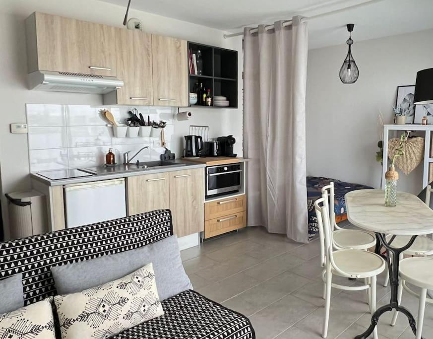 Ambre Appart-Wifi-Terrasse-Parking-Terrasse-2 Couchages La Rochelle  Exterior foto